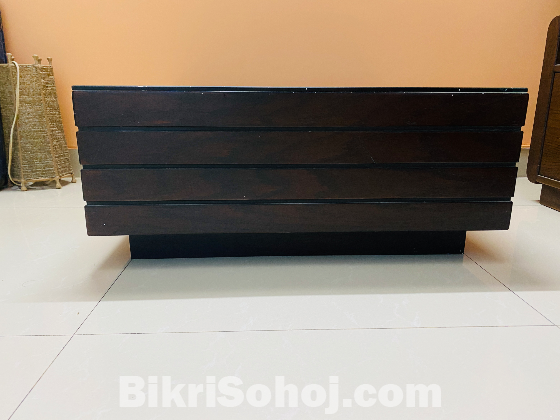 Drawing room table